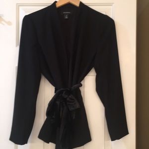 Open style Black blazer with velvet tie